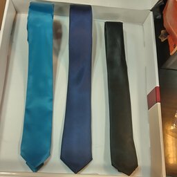 کراوات مردانه در رنگ بندی مختلف وطرح دار و ساده  