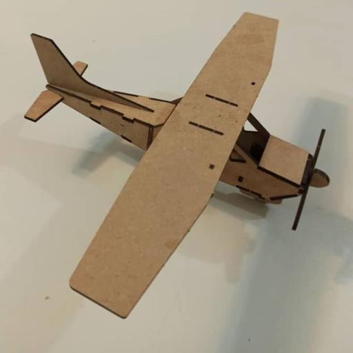 پازل سه بعدی چوبی هواپیما ملخی با جزییات و زیبا محکم و سبک