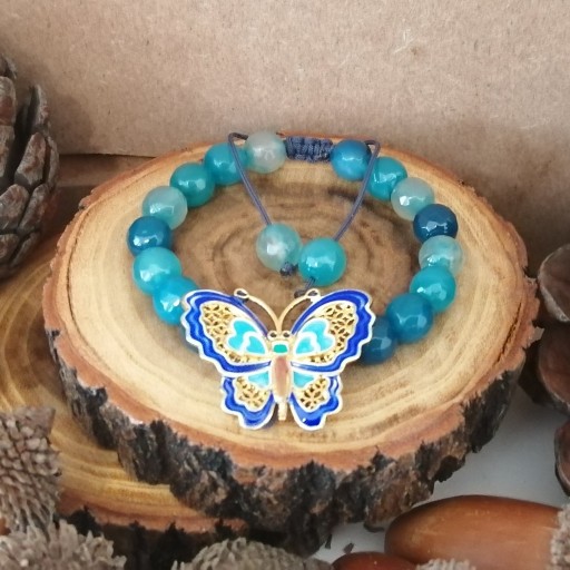 دستبند سنگ عقیق آبی بهمراه پروانه میناکاری