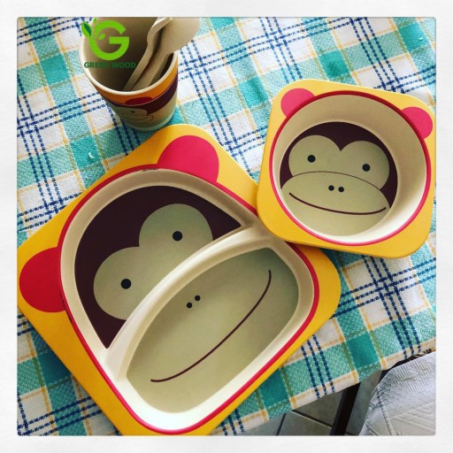 ظرف غذای کودک بامبو فایبر(سرویس غذاخوری-ظرف کودک)ست 5 تکه میمون کد Gw120101026