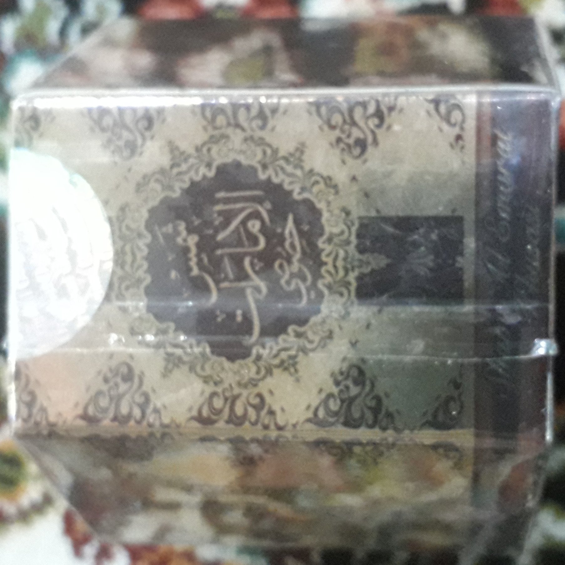 عطر جامد مخمر با انواع رایحه