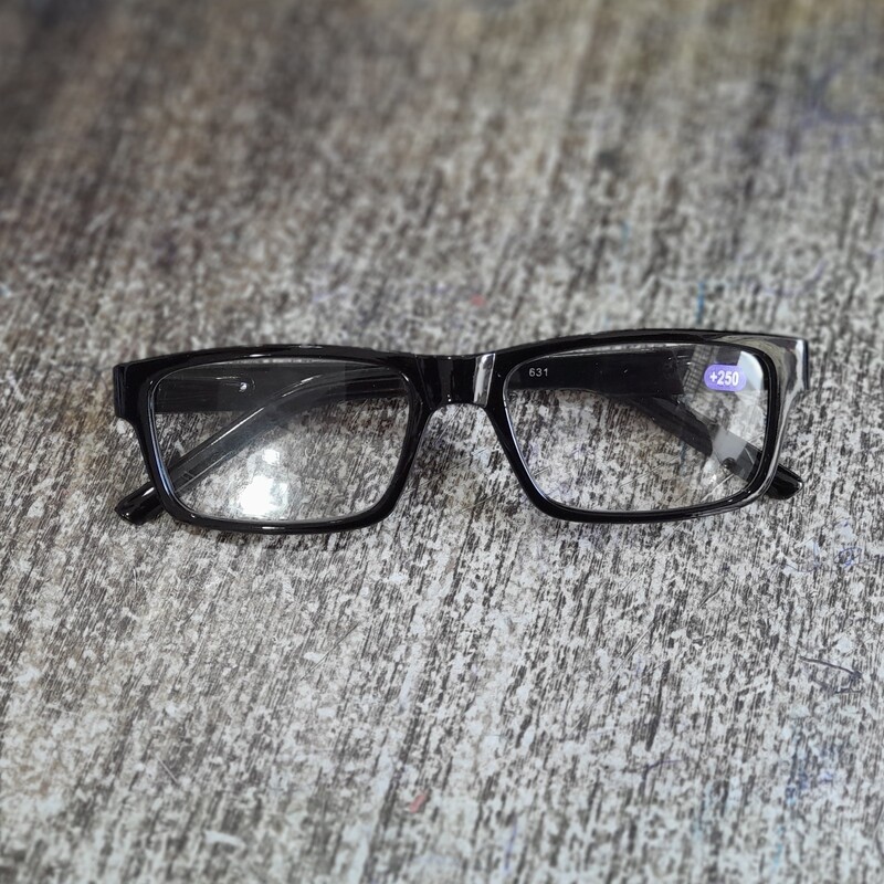 عینک مطالعه عینک طبی عینک نزدیک بین عینک طبی