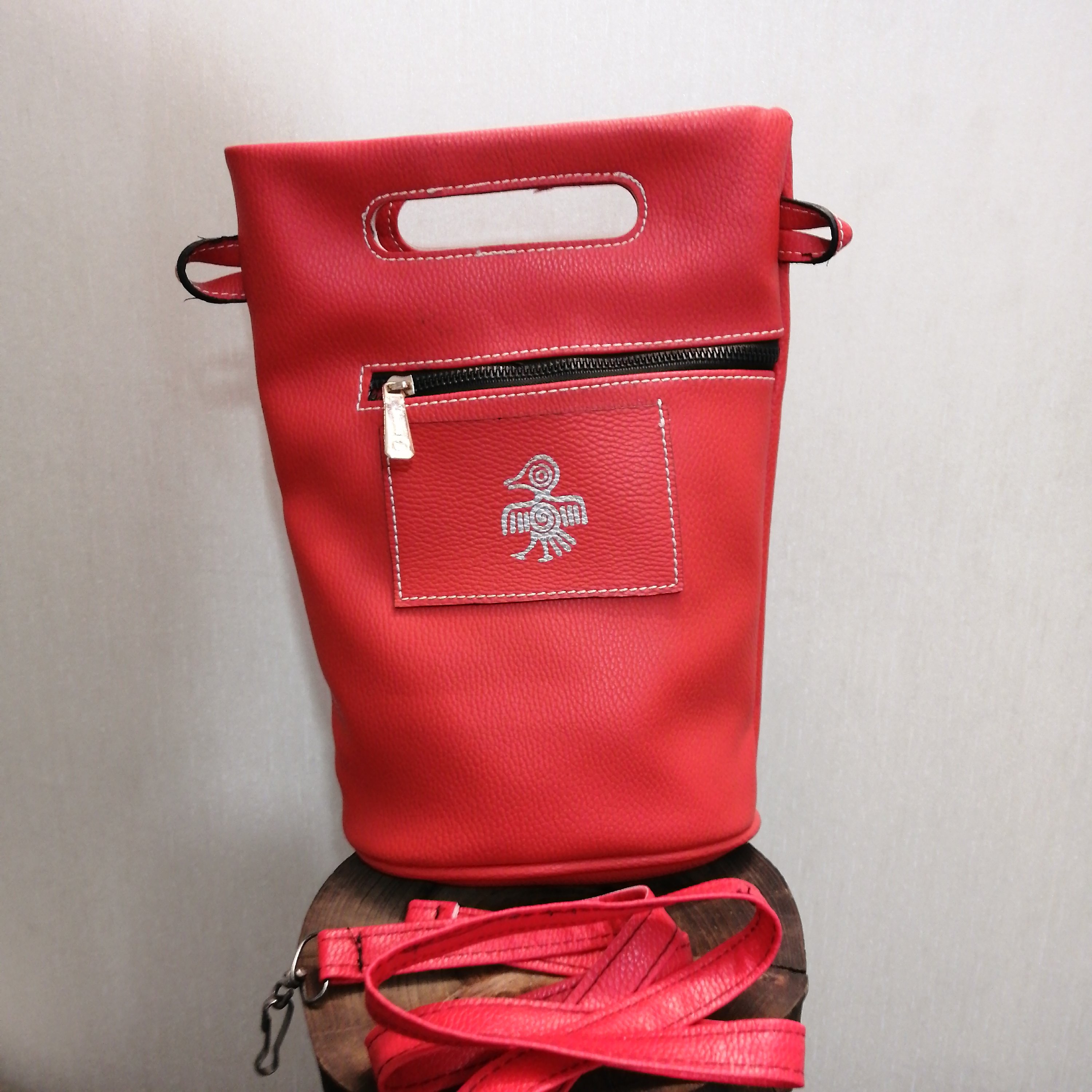 کیف دوشی دخترانه رنگ قرمز