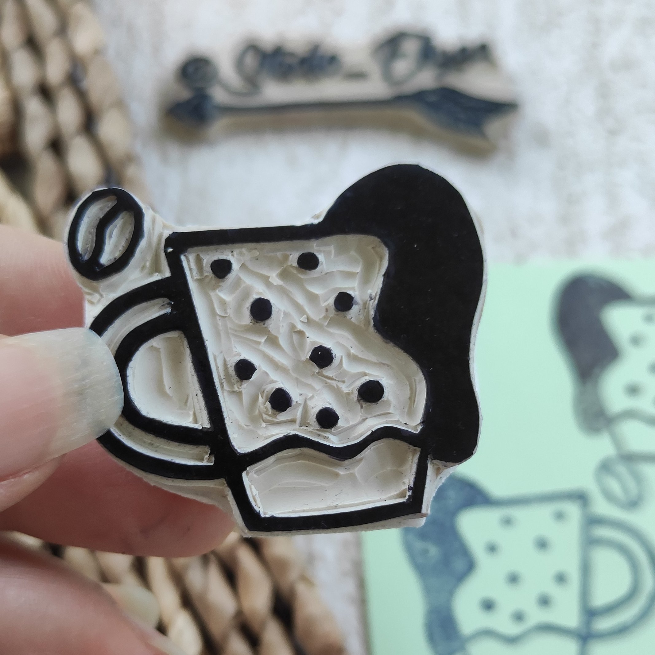 مهر لینو لیوان کاپوچینو