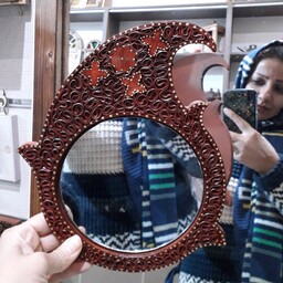 جاکلیدی  با آینه معرق  شده  در چند سایز متفاوترنگ های قهوه ای رنگ چوب
