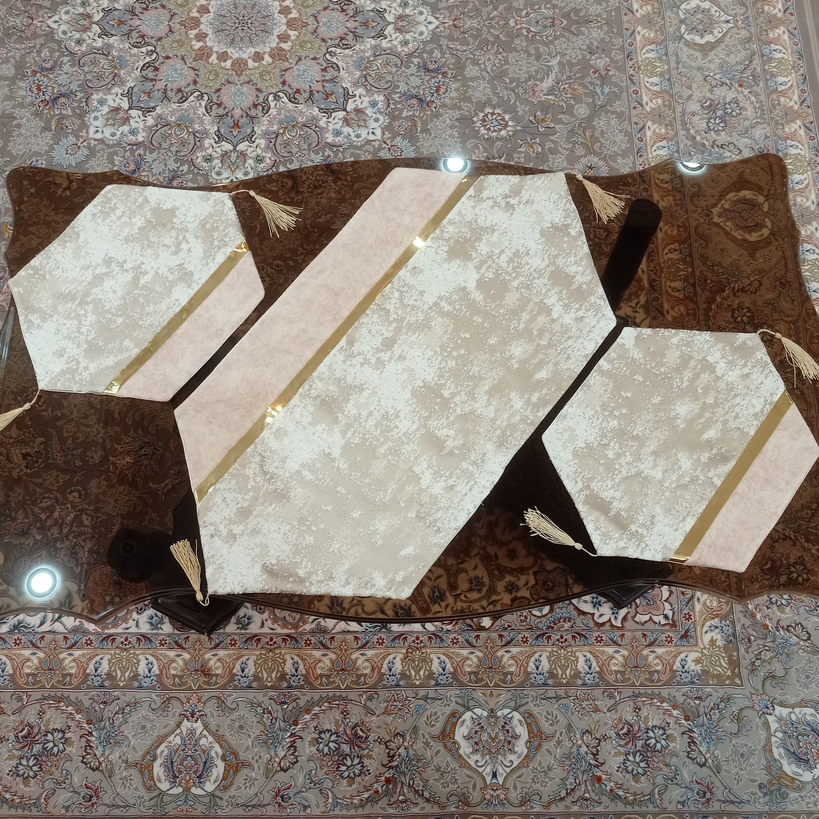 رومیزی مخمل پتینه ترکیبی سه تکه جدید در 6 رنگ مختلف