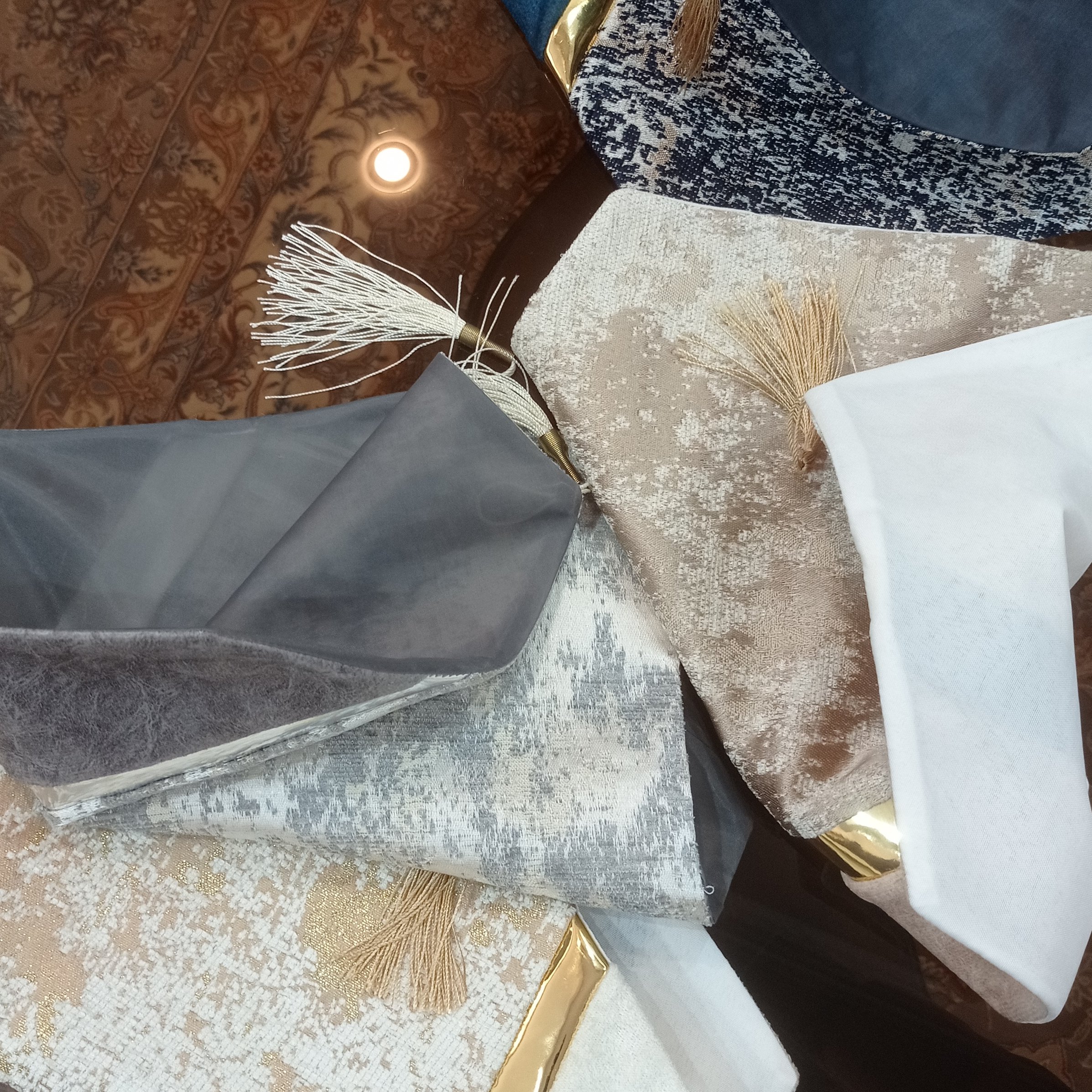 عسلی تک رومیزی مبل 40 سانتی مدل مخمل ترکیبی جدید در چهار رنگ