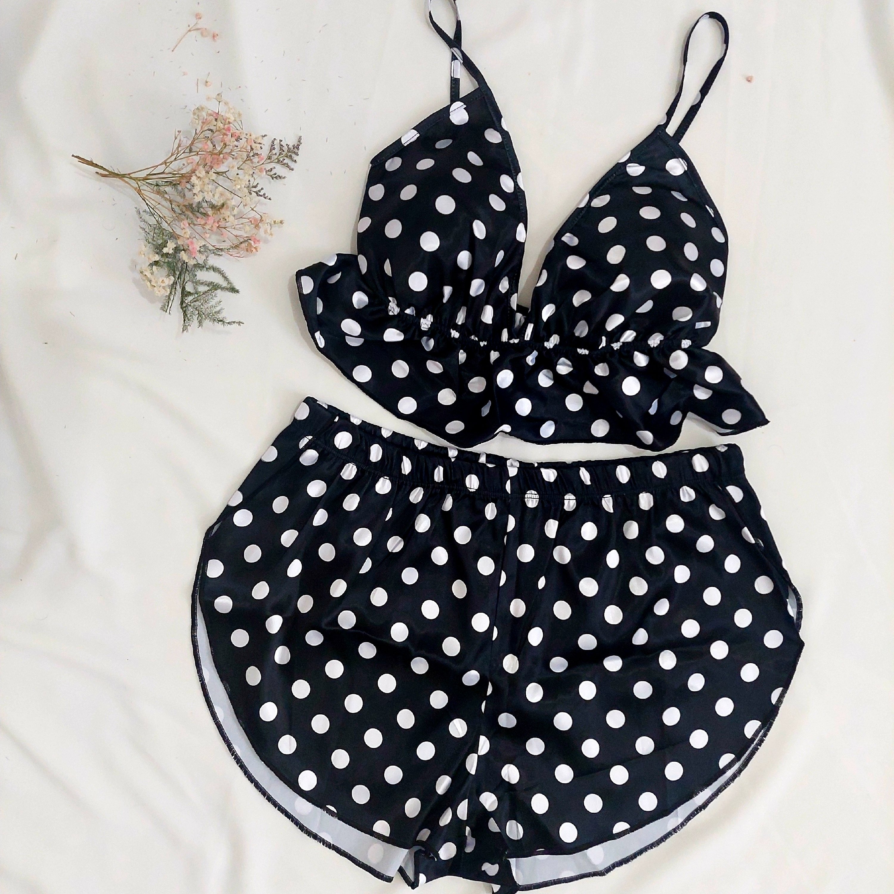 لباسخواب ساتن