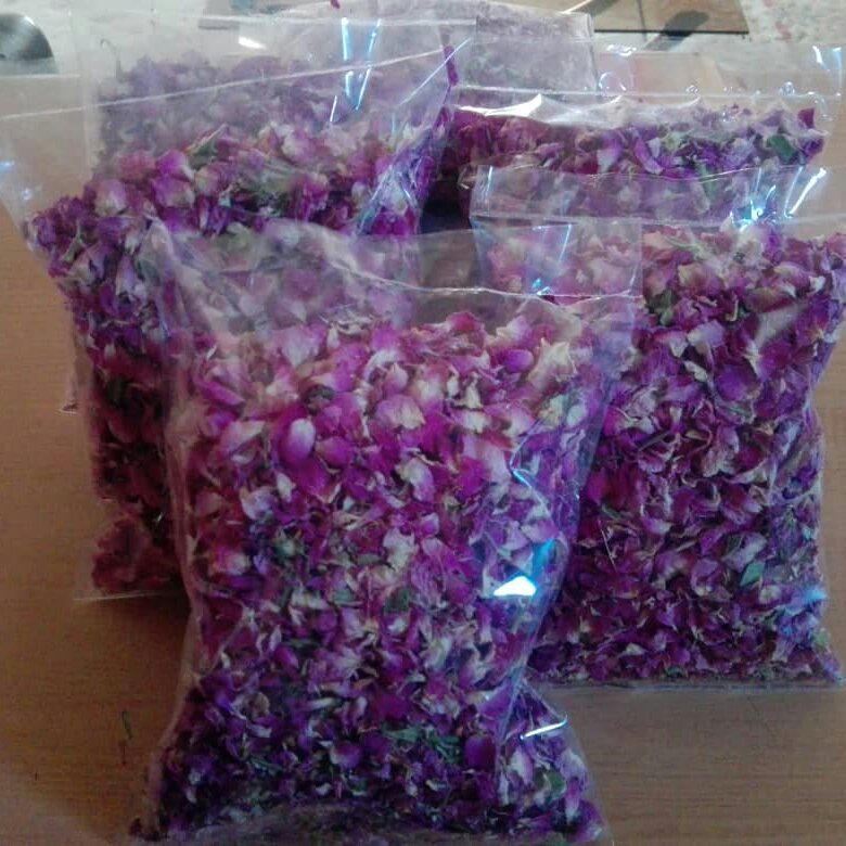 پر گل محمدی  (50 گرمی)