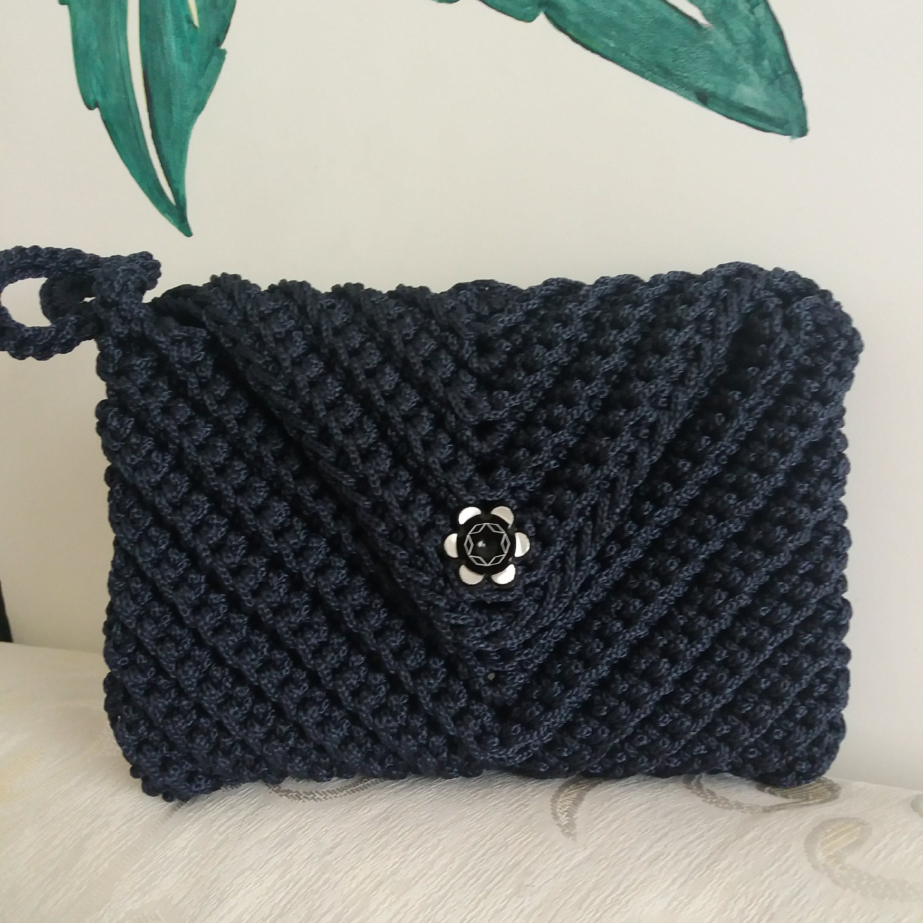 کیف پول و موبایل