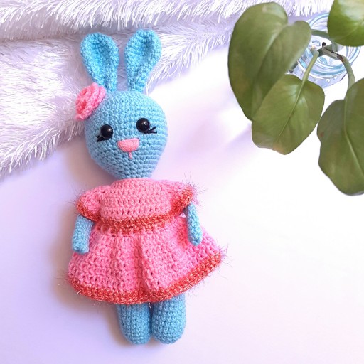 عروسک بافتنی خرگوشک آبی


عروسک دستبافت بافته شده با کاموا ترک

قد حدود 25سانت