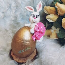 تخم مرغ عروسکی با طرح خرگوش