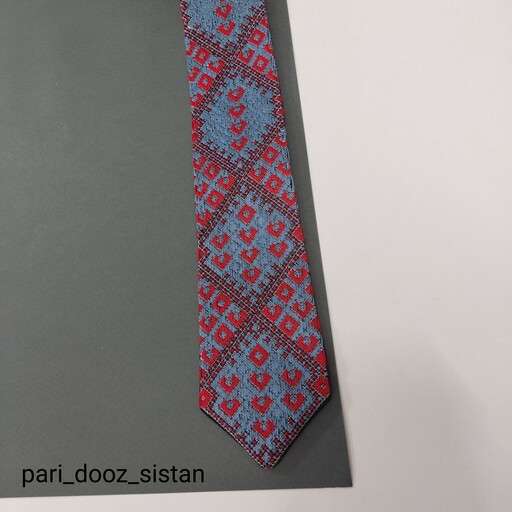 کراوات سوزن دوزی بلوچ کاملا دست دوز طرح   دل آرا 1