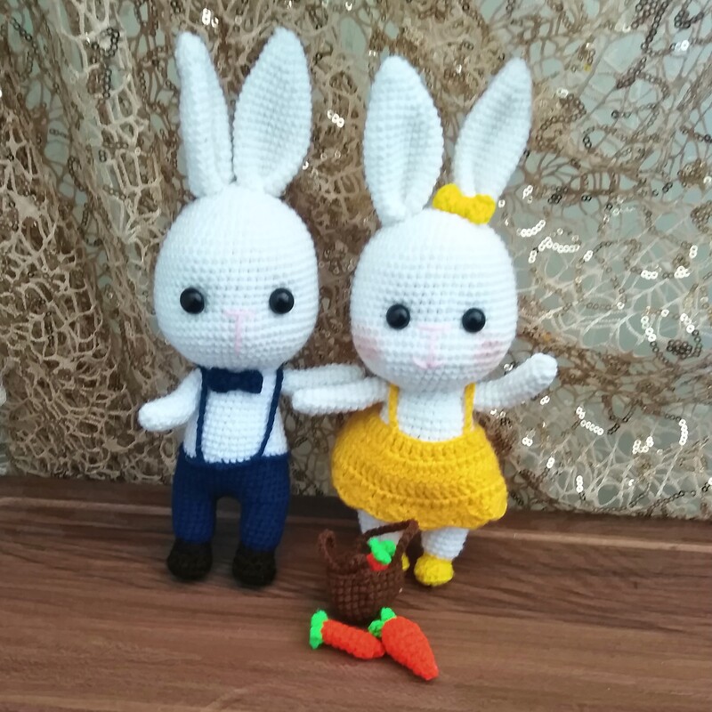عروسک بافتنی خرگوش نماد سال جدیدتغییررنگ لباس عروسک طبق سلیقه مشتری