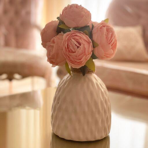 گل مصنوعی پیونی مدل مینیمال به همراه گلدان در رنگ بندی متنوع