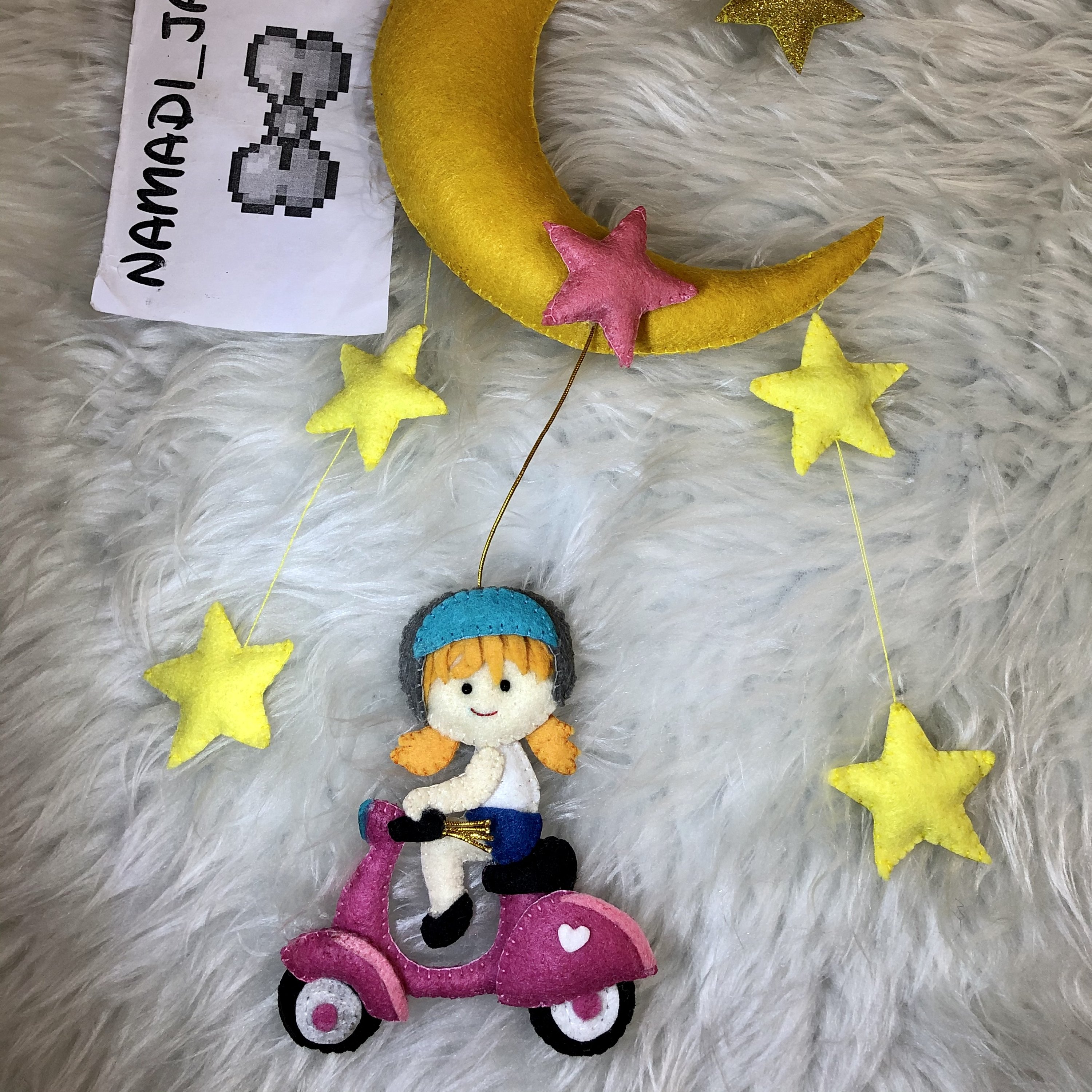 آویز اسم دخترونه نمدی