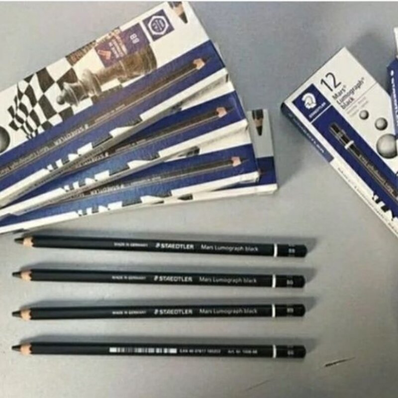 مداد طراحی لوموگراف استدلر