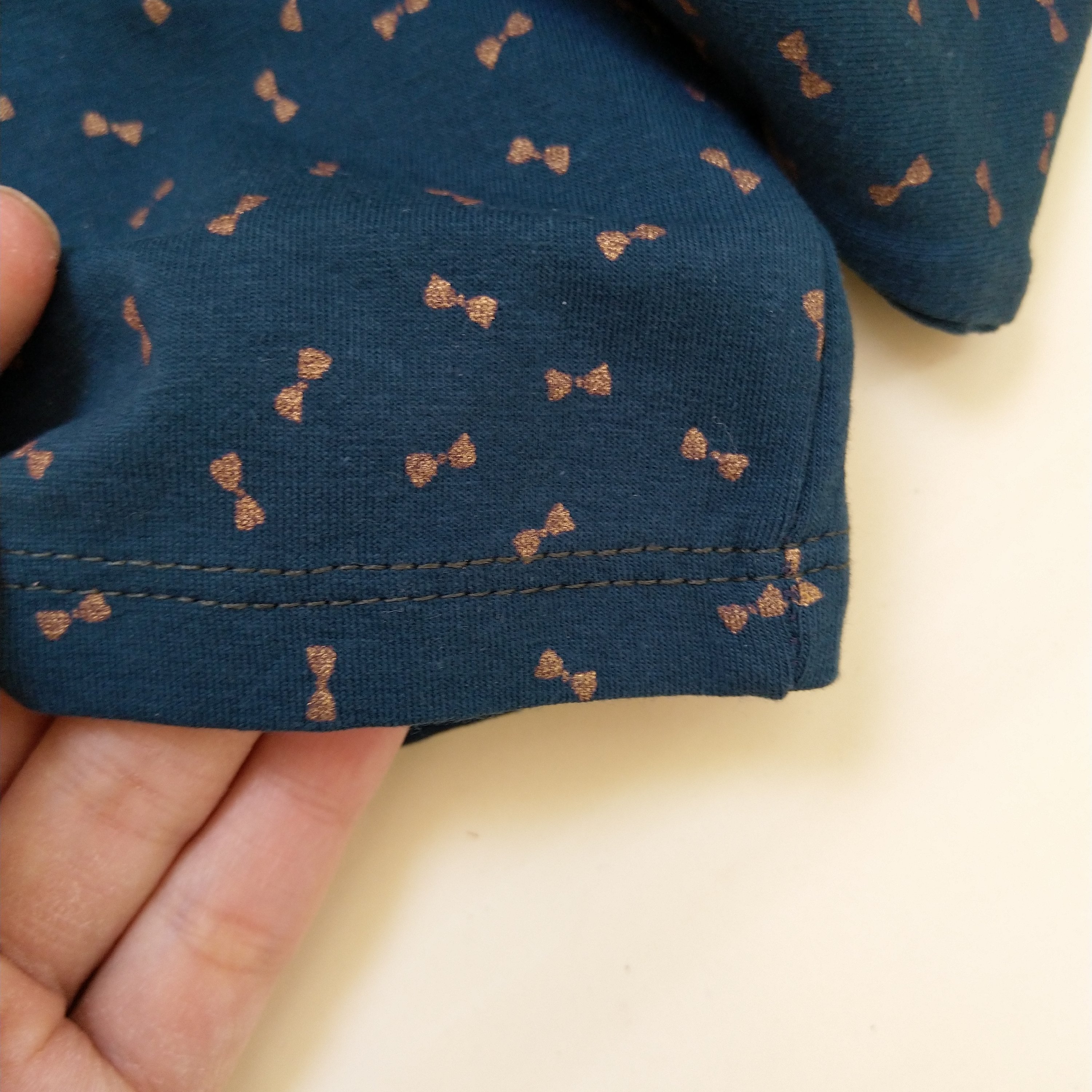 بلوز آستین بلند دخترانه یقه اسکی 