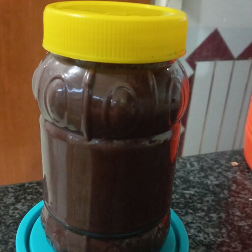 شکلات کاکائویی مایع