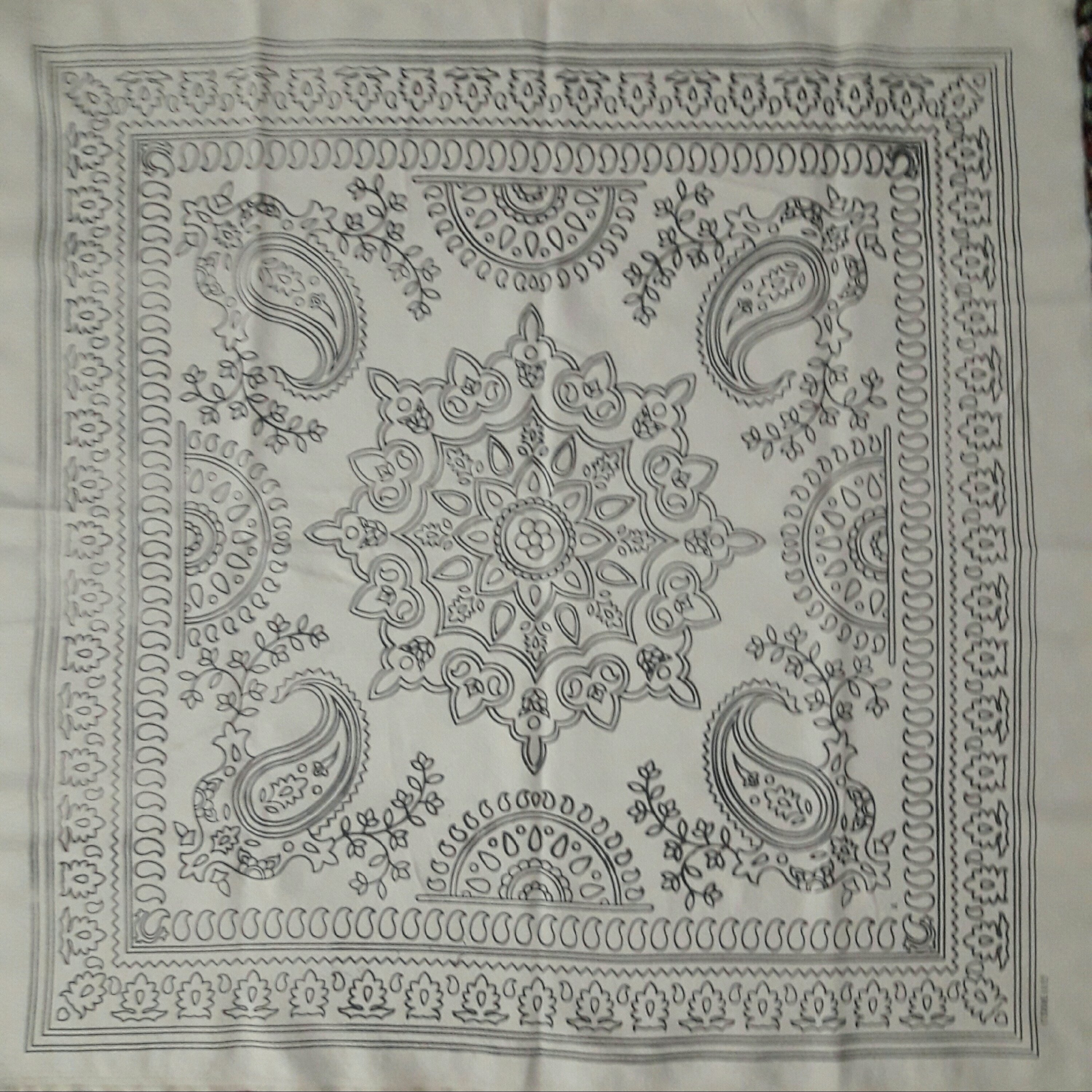 رومیزی پته خام