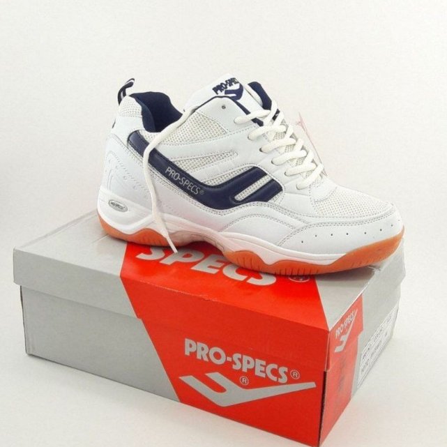 حراج ویژه کفش اسپرت ست زنانه و مردانه والیبالی و باشگاهی