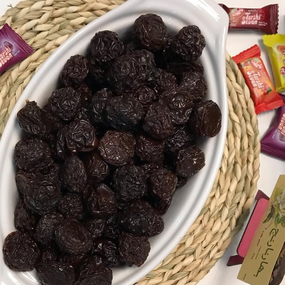 آلوچه خورشتی خشک آفتابی سیاه 1000 گرمی  شیرین