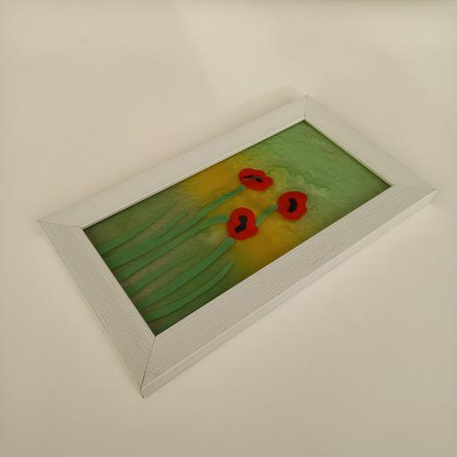 تابلو شیشه ای دستساز شقایق های سرخ با قاب سفید از مجموعه بهار