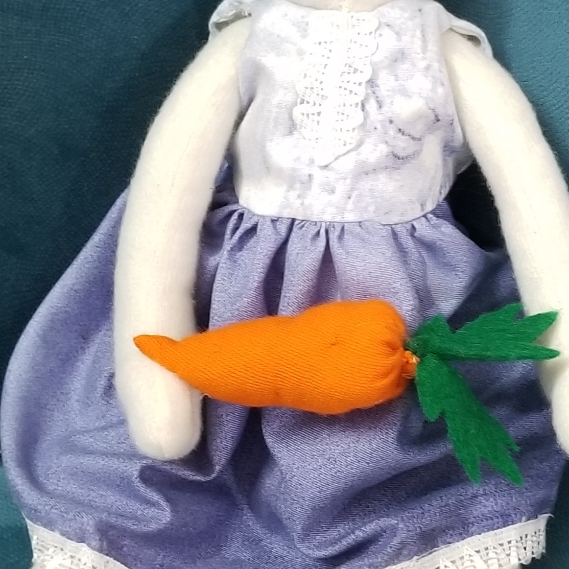 عروسک دست دوز