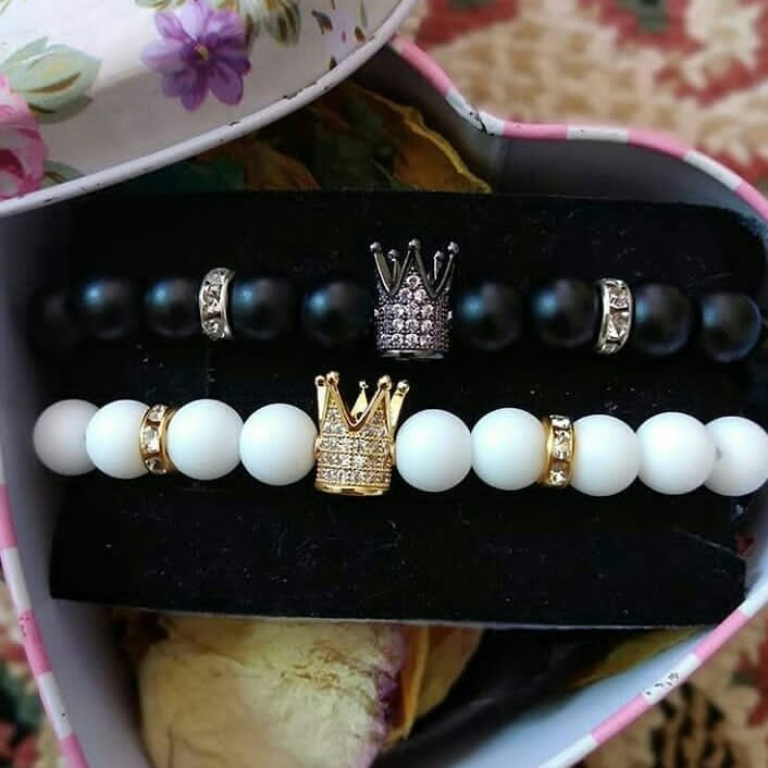 ست دستبندی مردانه و زنانه با تاج سواروفسکی