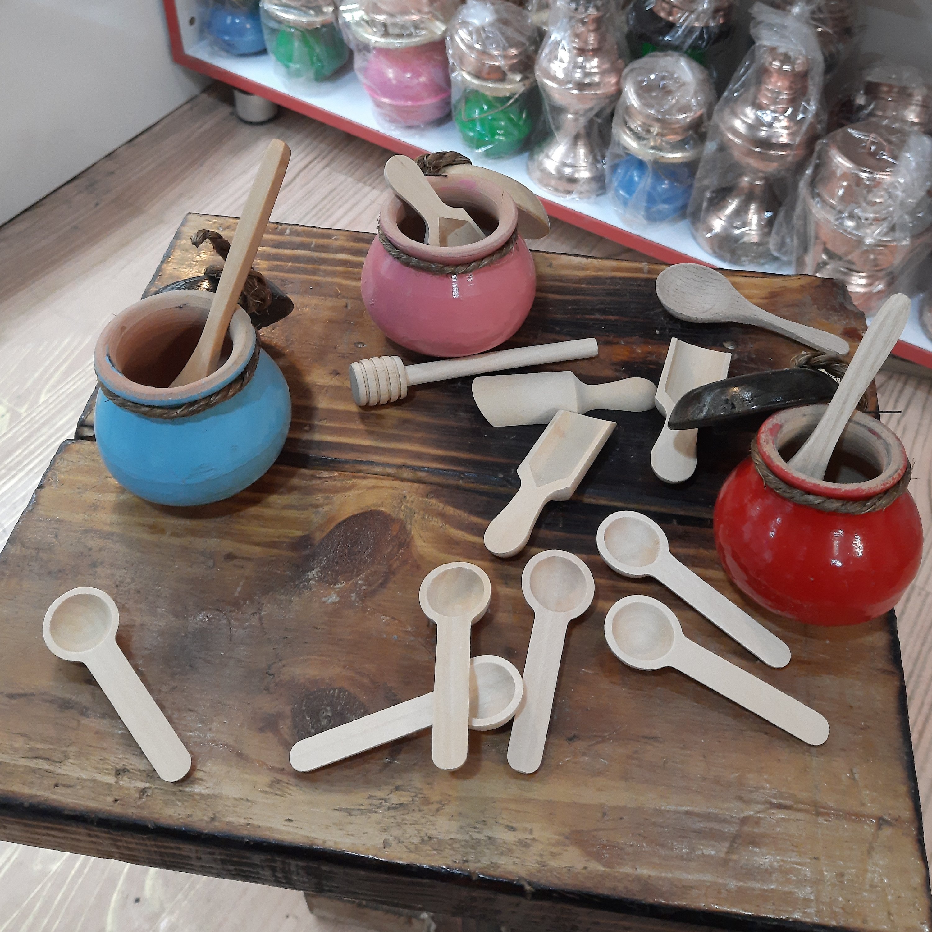 قاشق چوبی