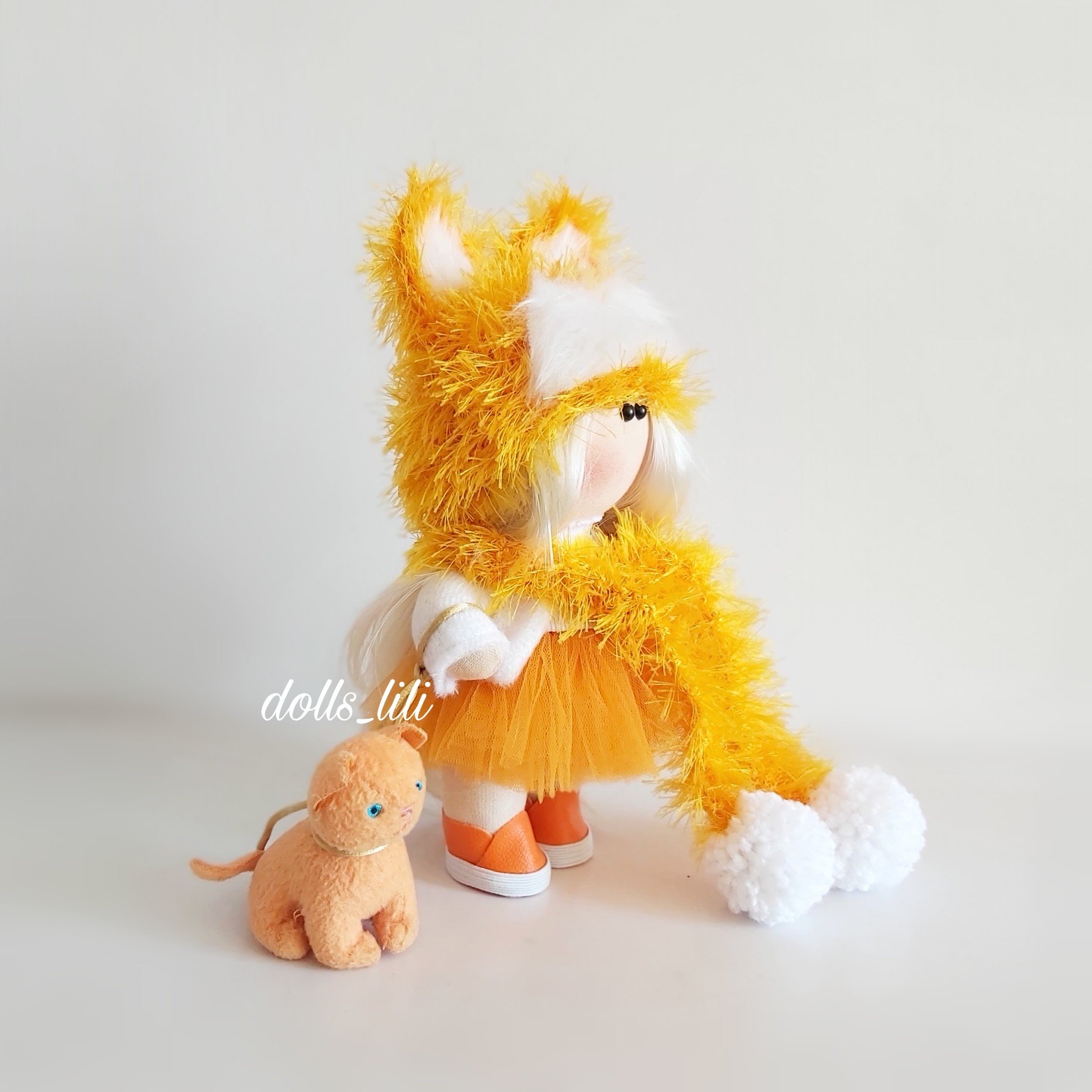 پانیذ  روباهه