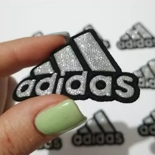 پچ لباس خیاطی برچسب استیکر لباس طرح آدیداس adidas اکلیلی ورزشی باشگاه 