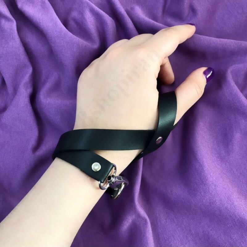 دستبند چرم مصنوعی دور پیچ رنگ مشکی دستساز
