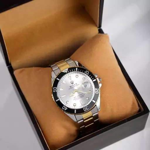 ساعت مچی مردانه شیک رولکس rolex  باجعبه 1160 و باتری 