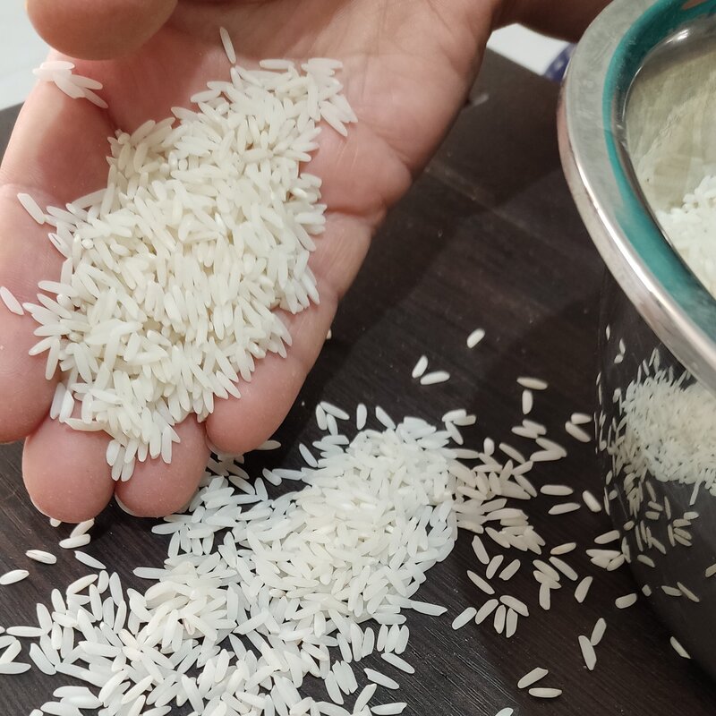 برنج طارم هاشمی دسترنج آمنه (20 کیلو)