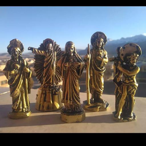 مجموعه مجسمه های مسیح مناسب برای دکور و اکسسوری