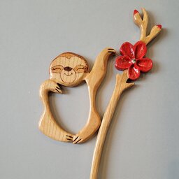 پین موی گل همراه حلقه تنبل درختی چوبی دستساز چوبی گالری  