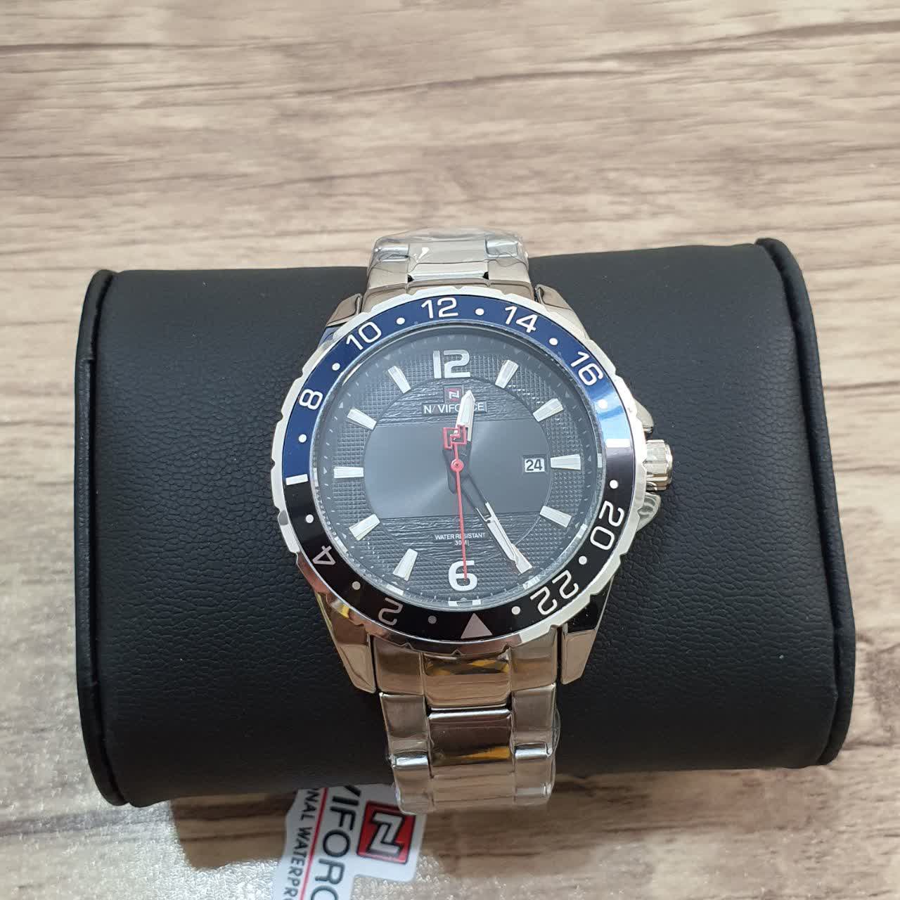 ساعت مردانه ناویفورس موتور ژاپن+رنگ ثابت+ بند استیل+گارانتی دار naviforce