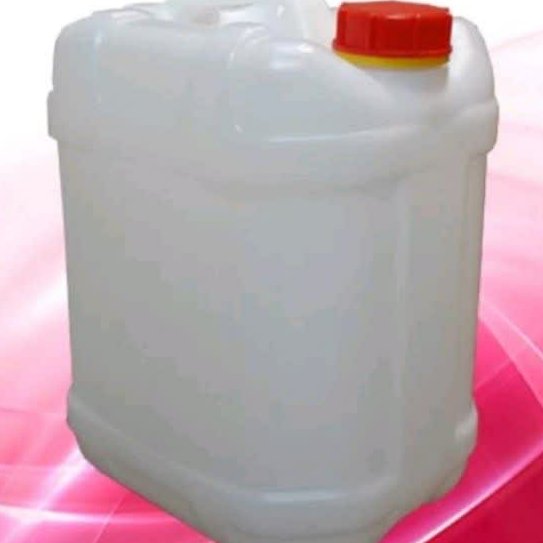 عرق بیدمشک درجه یک 10لیتری