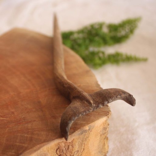 گیره مو دستساز چوبی طرح دم وال
