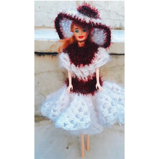 عروسک باربی مفصلی با لباس دست بافت (28 سانتی)