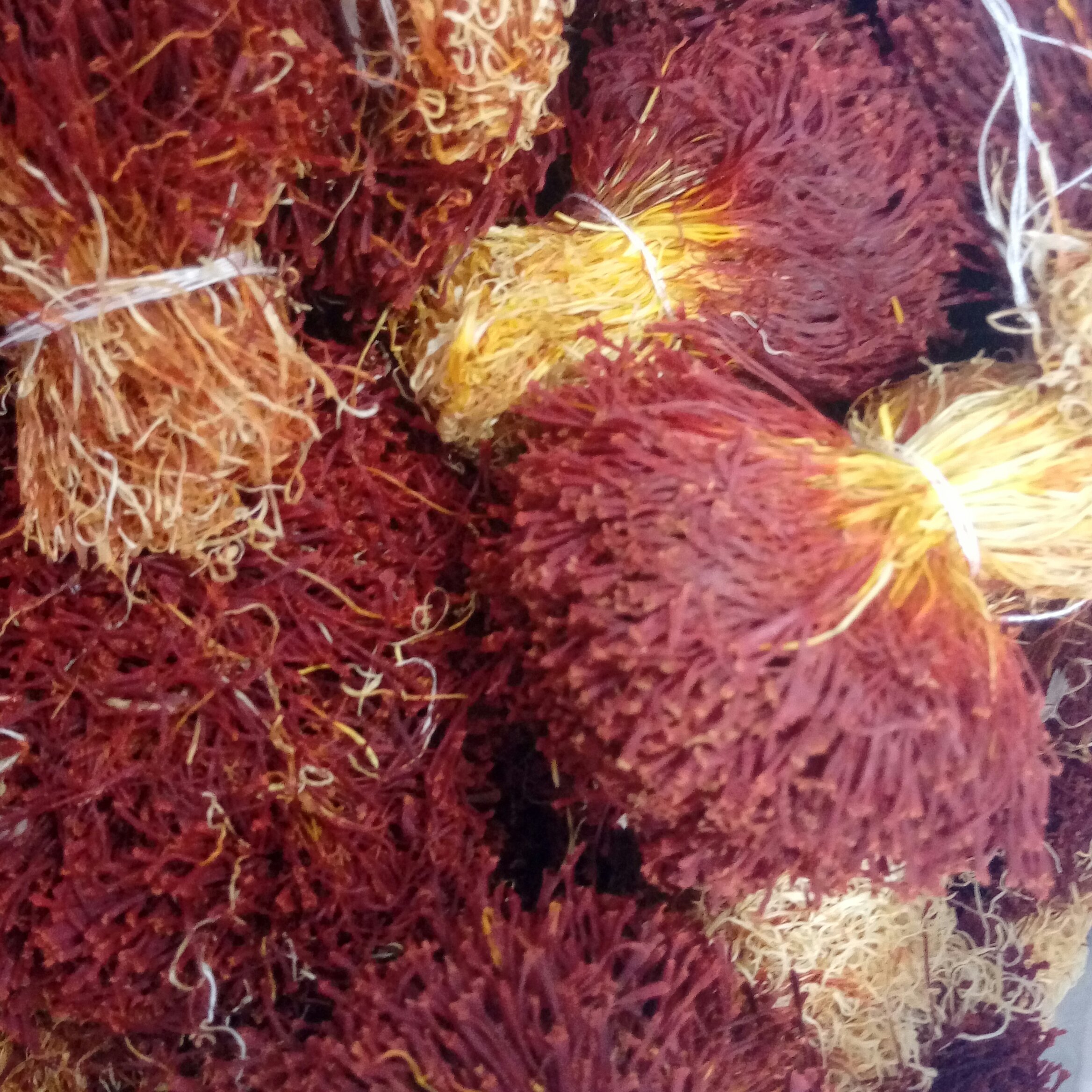 زعفران دسته( یک مثقالی)