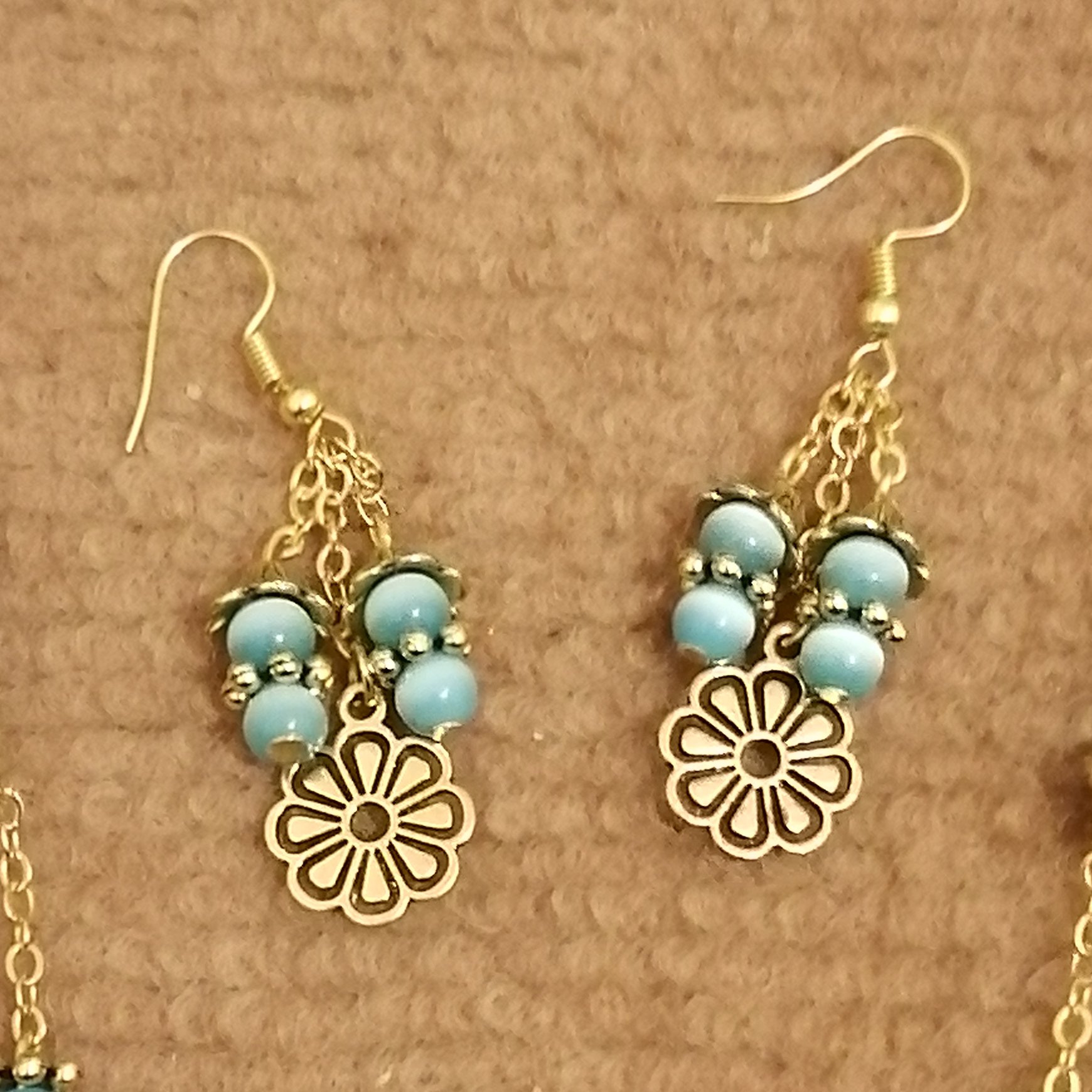 سرویس دخترانه