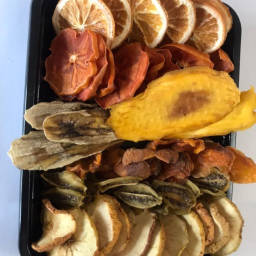 پک 7میوه انبه ای شامل میوه های خشک(انبه، موز، سیب، پرتقال، کیوی، زردآلو، خرمالو)
