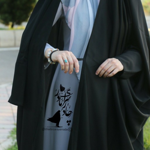 چادر  مشکی بحرینی زنانه  جنس ندا (چادر صدفی). چادر سرای مادر. حجاب مادر 