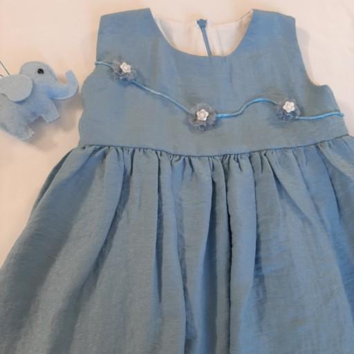 پیراهن آستردار دخترانه به رنگ آبی زیبا و قشنگ و شیک مناسب دخترکوچولوهای شیک پوش و خوش لباس