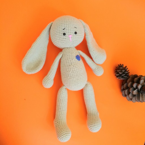 اسباب بازی عروسک بافتنی کاموایی خرگوش گوش دراز