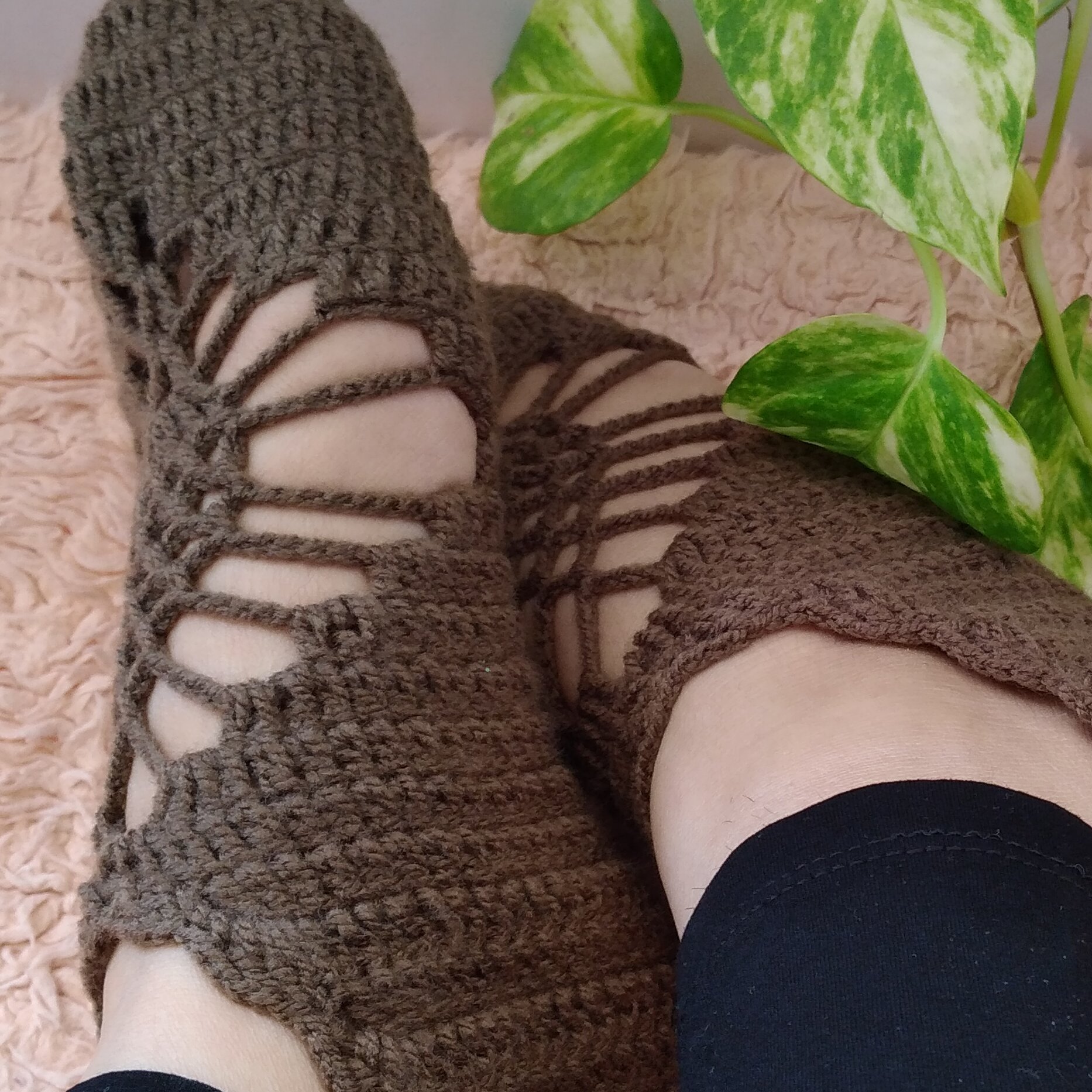 جوراب یا پاپوش قلاببافی