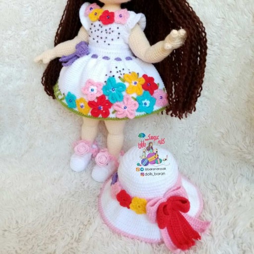 عروسک دستبافت ربکای زیبا کلبه ی عروسکی