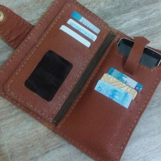 کیف پول و موبایل کاملا دستدوز با چرم بزی